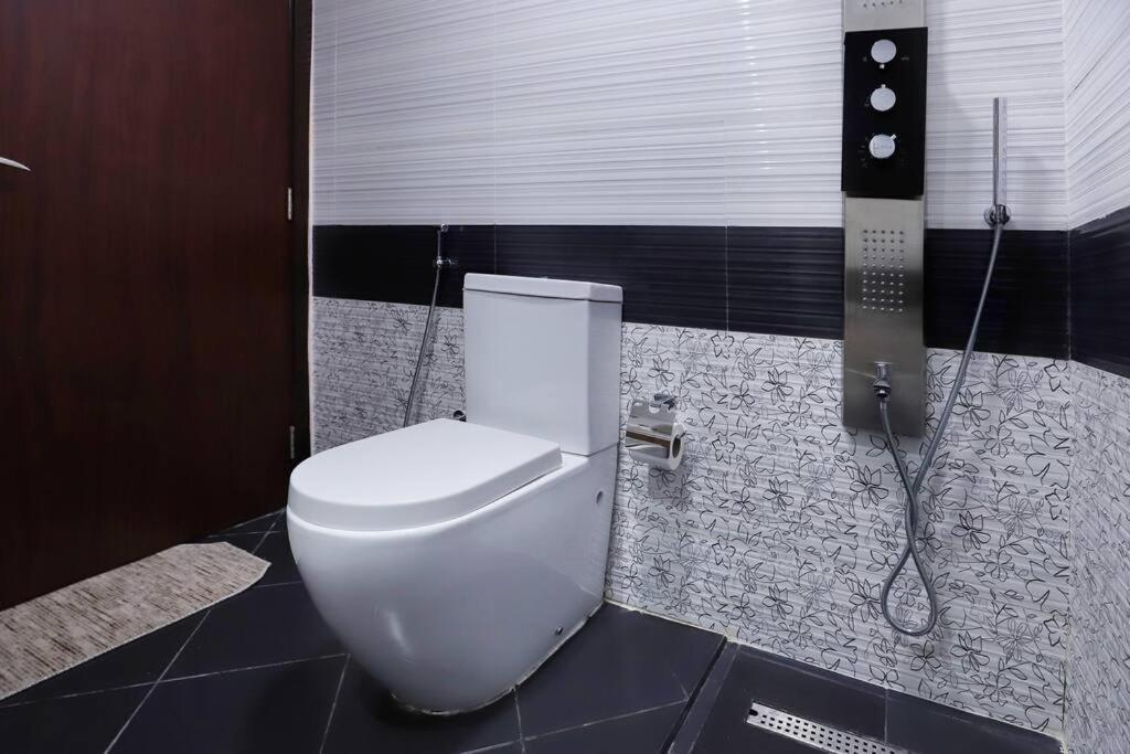 Brown Stone Homes Glamz Apartment