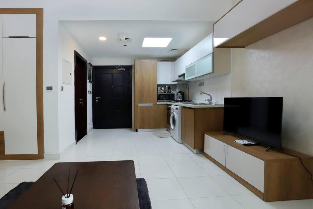 Brown Stone Homes Glamz Apartment Dubai