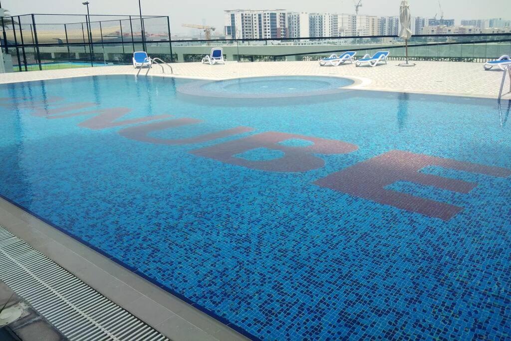 Brown Stone Homes Glamz Apartment Dubai